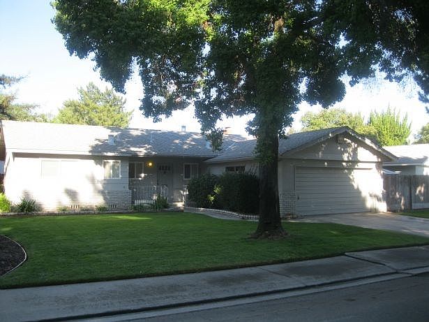 2nd image of 3413 Danbury Ct