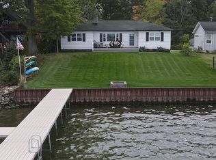 8425 Sill Rd, Sodus Point, NY 14555