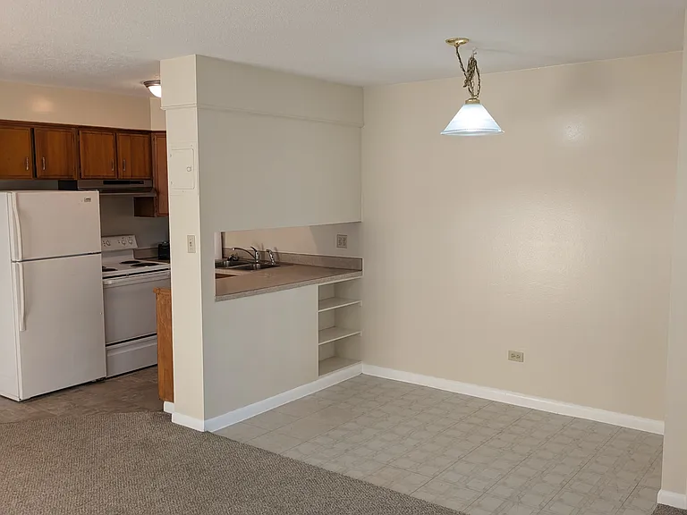 1280 Wolff St #6 — Photo 3