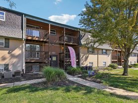 Mission Manor Apartments