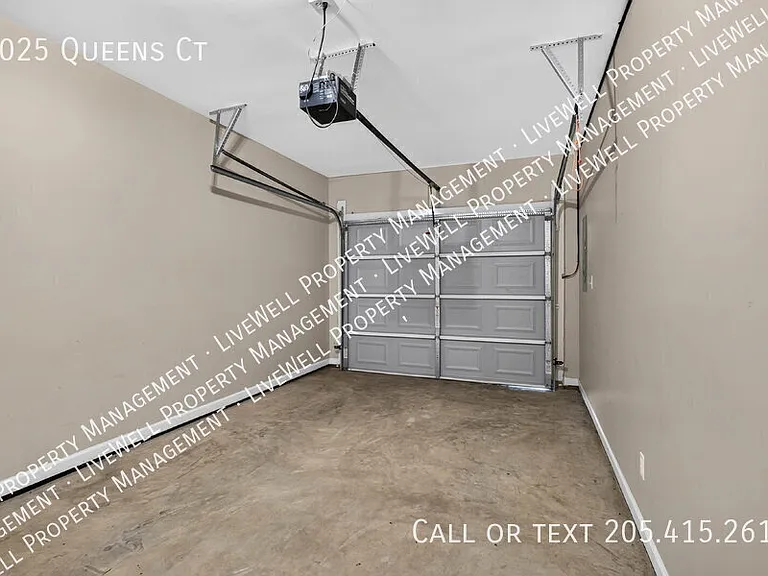 2025 Queens Ct — Photo 23