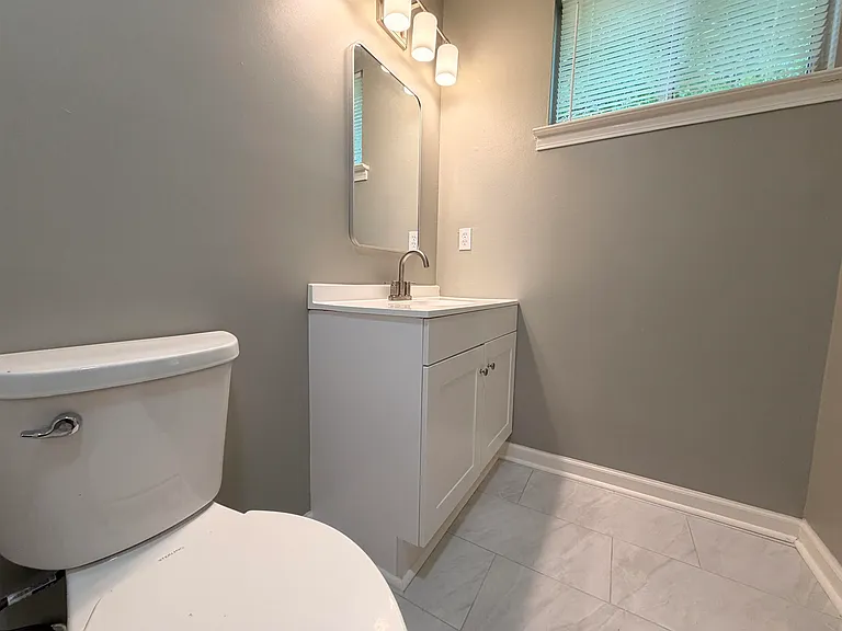 3884 Kerston Dr — Photo 24
