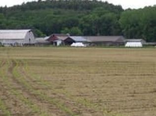 92 Caldwell Rd, Northfield, MA 01360