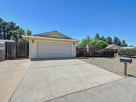 3rd image of 308 Florene Ct