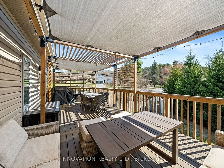601 Meadowridge Cir — Photo 32