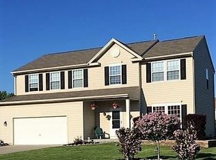 95 Old Carriage House Rd, Grand Island, NY 14072