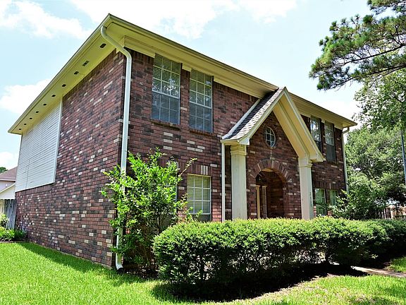 3rd image of 2339 Bent River Dr