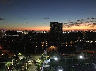 300 Three Islands Blvd APT 308, Hallandale, FL 33009