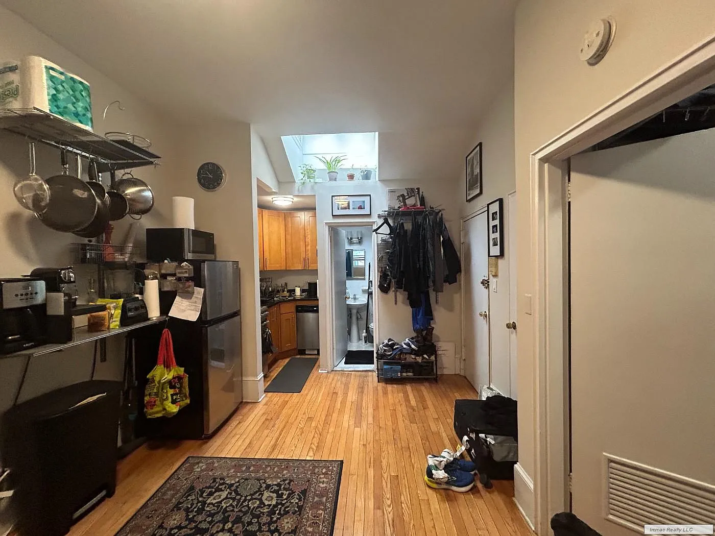110 East 61st Street — Photo 3