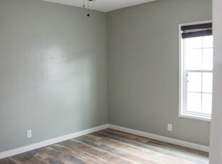 22218 Dolores St APT 4, Carson, CA 90745