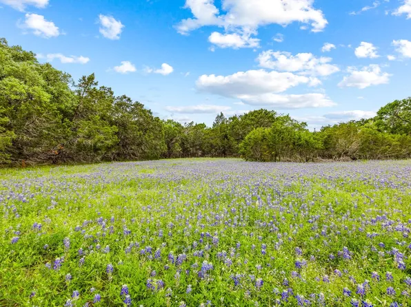 32 Moonlight Ln, Wimberley, TX 78676