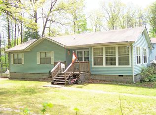 11476 Brown Ln, Ruther Glen, VA 22546