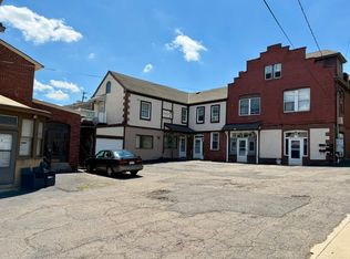 372 Washington Ave #3, Bridgeville, PA 15017