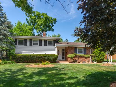 956 Brookside Ln, Deerfield, IL, 60015