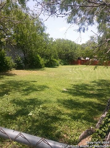 2nd image of 539 Sewanee St #1