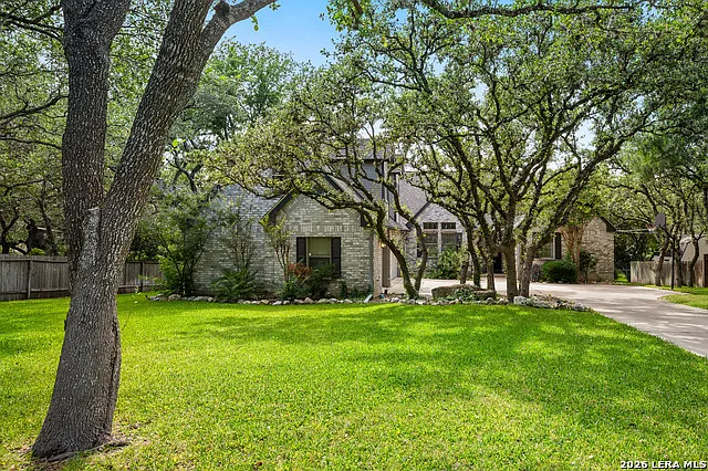 4 bed, 3.0 bath, 2960 sqft, $3,900 — Photo 2