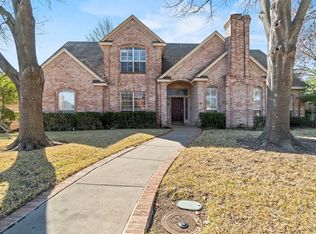 1408 Buxton Dr, Desoto, TX 75115