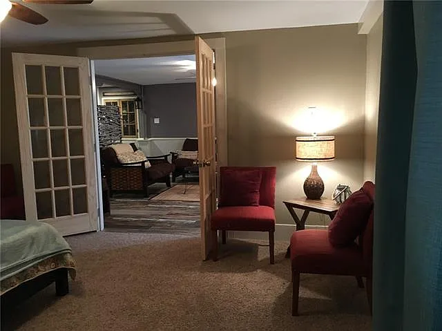 4011 Vincennes Pl — Photo 10