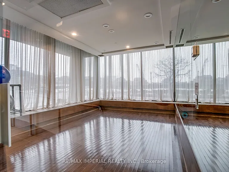 25 Capreol Ct #2510 — Photo 34