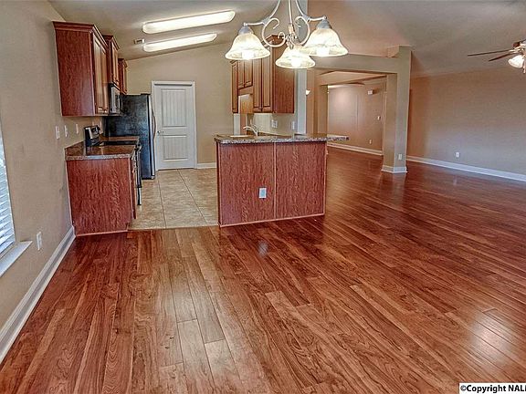 5th image of 4802 Carrington Blvd SE