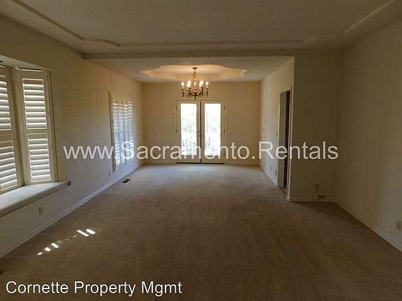 5th image of 1000 La Jolla Ct