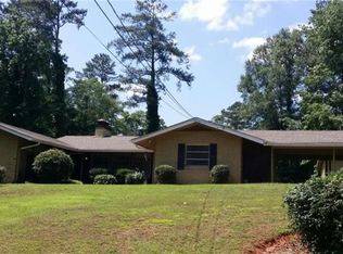 438 Carriage Dr #B, Atlanta, GA 30328