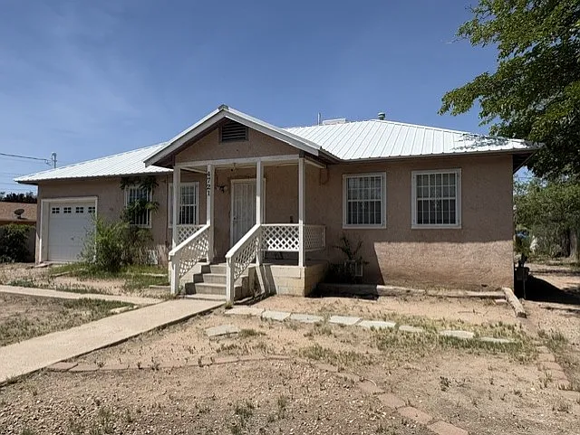 4721 Skyway Ct SW — Photo 2