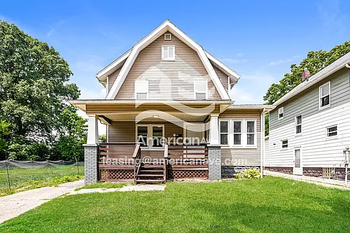 893 Fried St Photo 1