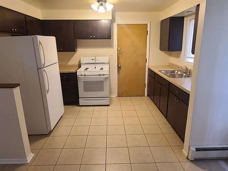 8640 Skokie Blvd #GE — Photo 10