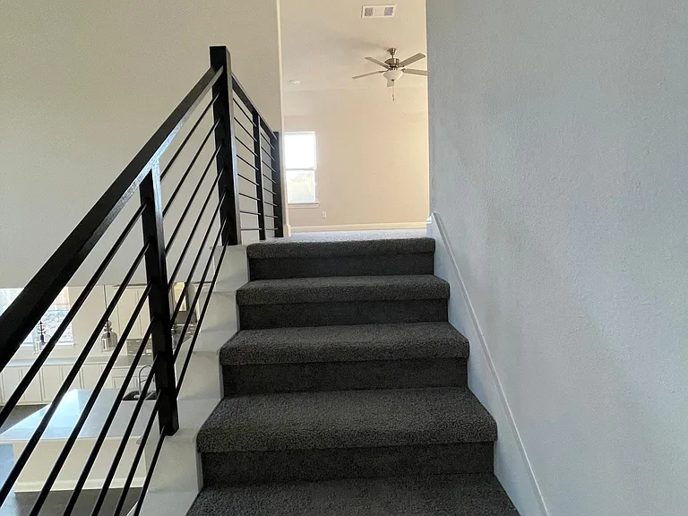 513 Constitution Way — Photo 48
