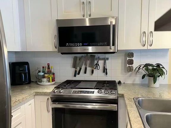 2nd image of 9331 Alberta Rd