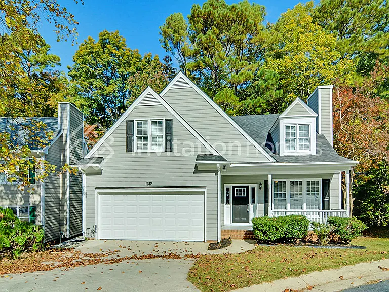 1612 Nesfield Pl — Photo 1