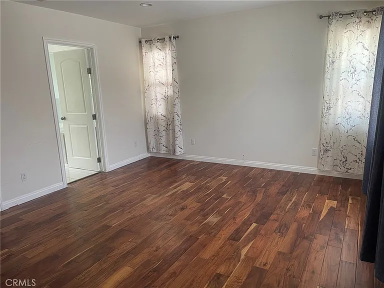 6207 Cloverly Ave — Photo 8