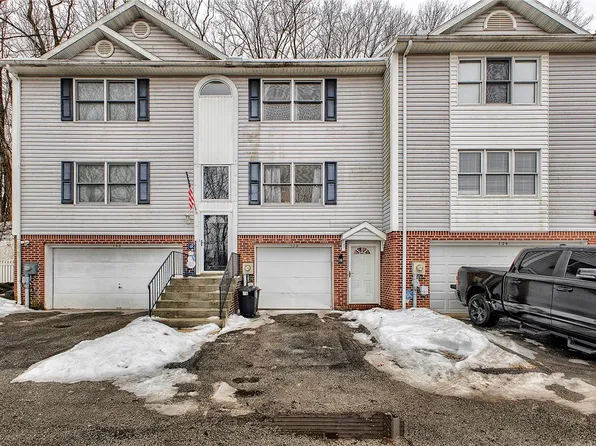 128 Winston Way, Greensburg, PA 15601