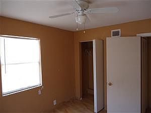 5th image of 1401 N Sapodilla Ave Ste 1