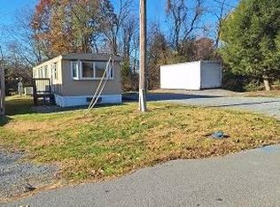 130 Treat Water Dr, Falling Waters, WV 25419