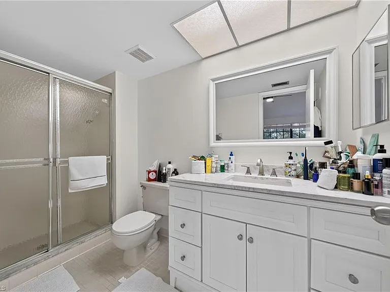 823 Meadowland Dr #D — Photo 14