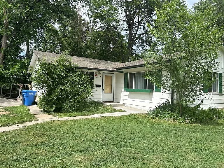 1844 Homer Dr — Photo 1