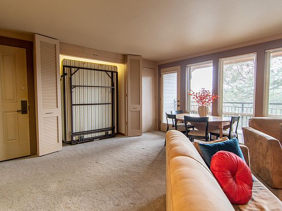 4th image of 18575 SW Century Dr #678-679