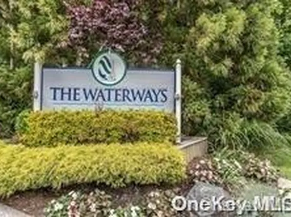 (undisclosed Address), Moriches, NY 11955