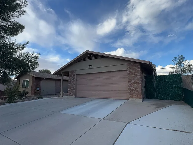 5125 Camino De Arena — Photo 2