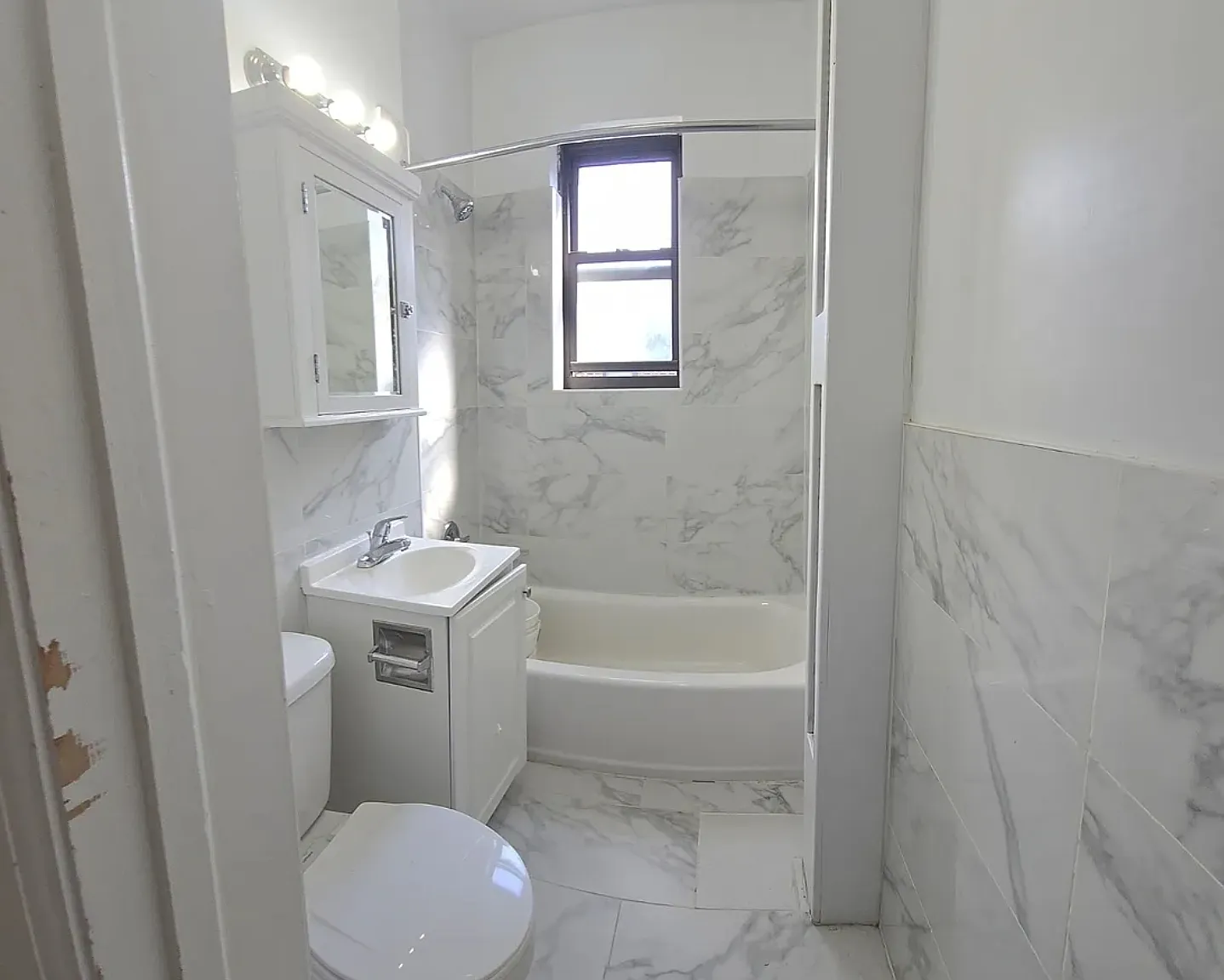 1 bed, 500 sqft, $1,875 — Photo 4
