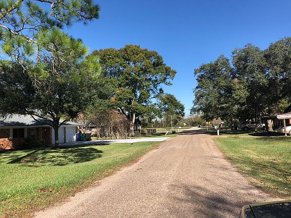4th image of 207 Avenue D
