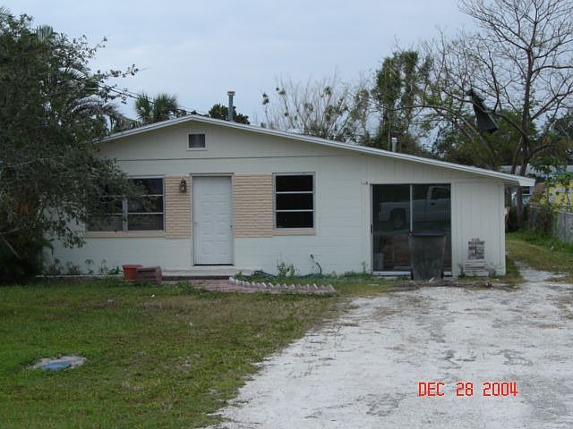 2nd image of 209 Indian Hills Dr