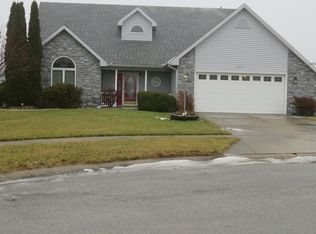 15027 Prairie Park Cv, Hoagland, IN 46745