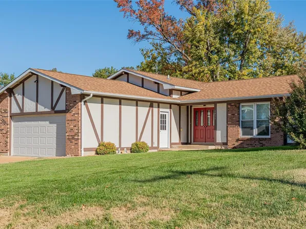 1411 E 6th St, Washington, MO 63090