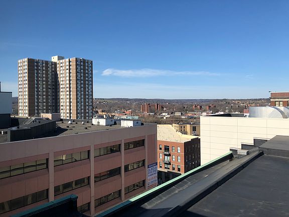 4th image of 108 W Jefferson St APT 805