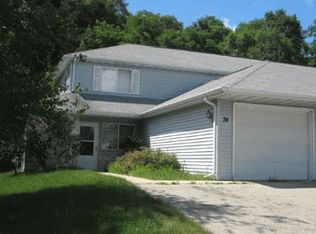 74 Sinykin Cir, Madison, WI 53714
