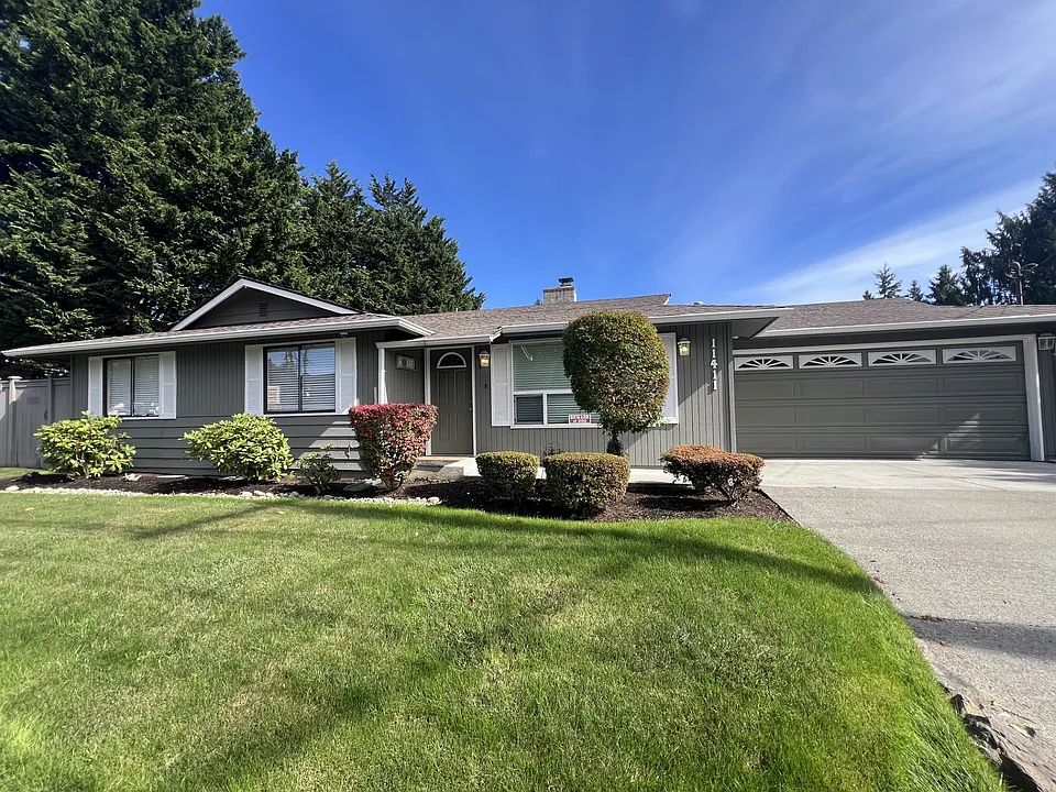 11411 4th Ave W