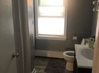 552 Alden St APT 3, Fall River, MA 02723